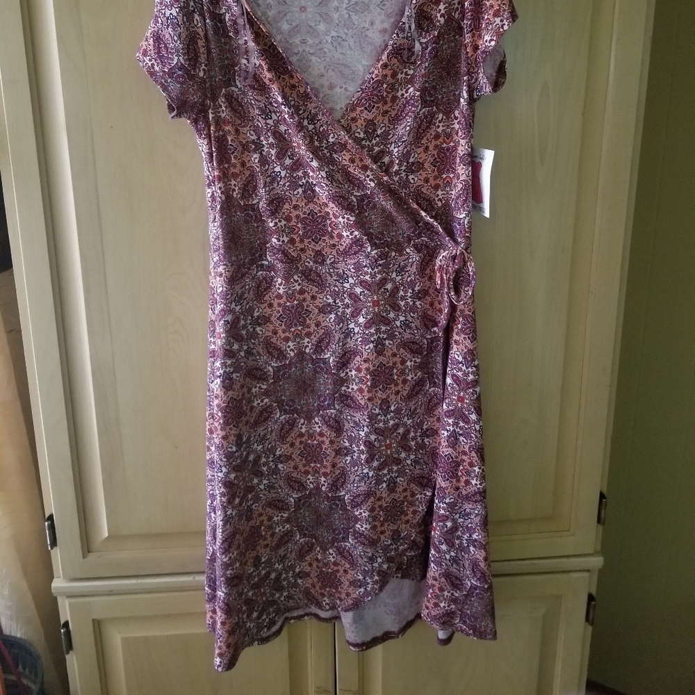 Dress - Picture 2 of 2